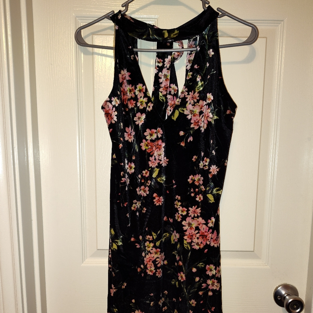 Lush women's black floral print dress size large